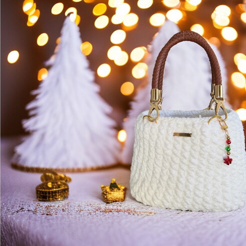 Elegant Cozy White Crochet Handbag w/ Faux Leather
